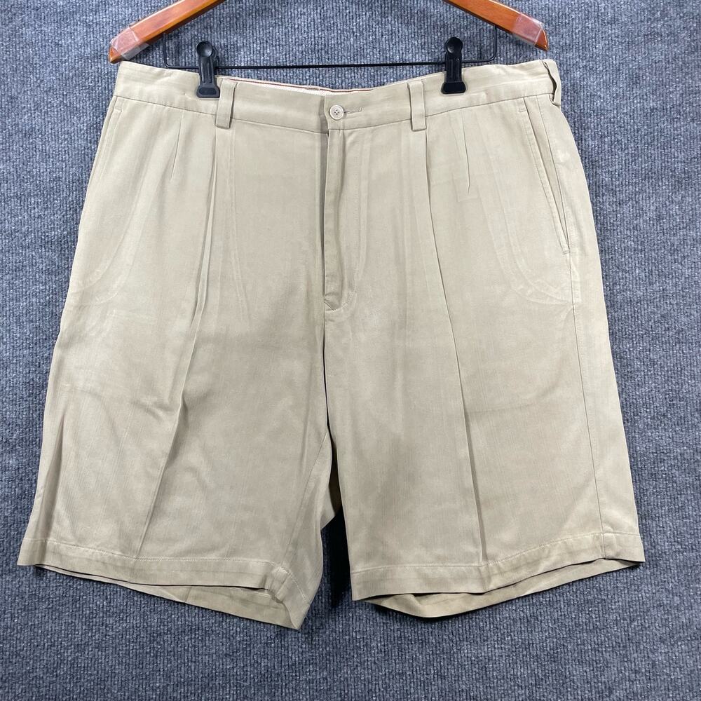 Tommy Bahama Bermuda Shorts Men's 35 Beige Bamboo Silk Blend Stretch Casual